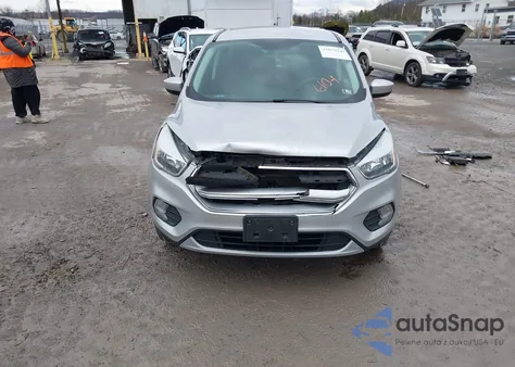 2017 Ford Escape Se z USA, uszkodzony, nr VIN 1FMCU9GD1HUC06104